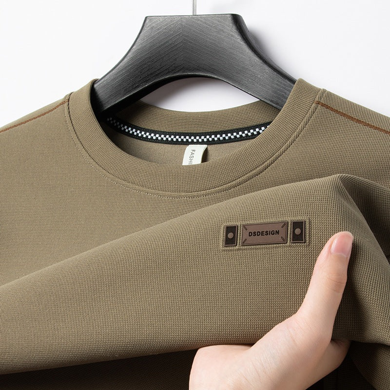 Elegant pullover for men with round neck in fine functional material Chic und Stil