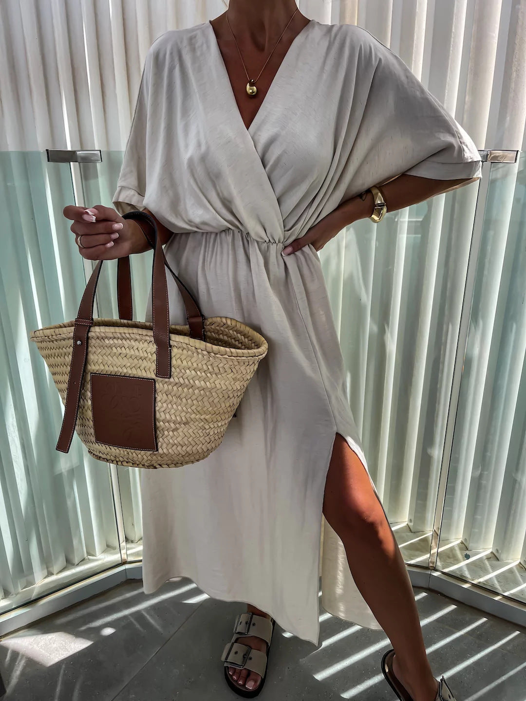 Robe maxi décontractée pour femme avec décolleté en V profond et taille élastique Chic und Stil