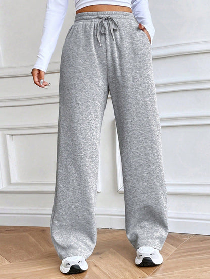 Wide leisure pants for women in soft cotton blend with elastic waistband Chic and Style