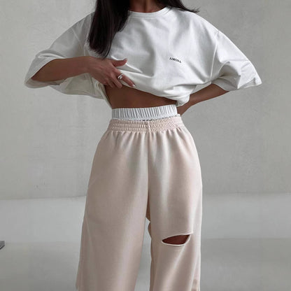 Oversized casual t-shirt for ladies and loose-fitting leisure pants with zipper Chic and Style