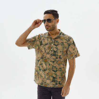 Chemise à manches courtes pour hommes avec motif floral et coupe moderne Chic und Stil