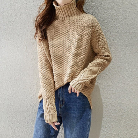 Dames pull en grosses mailles avec col haut et design structuré Chic und Stil