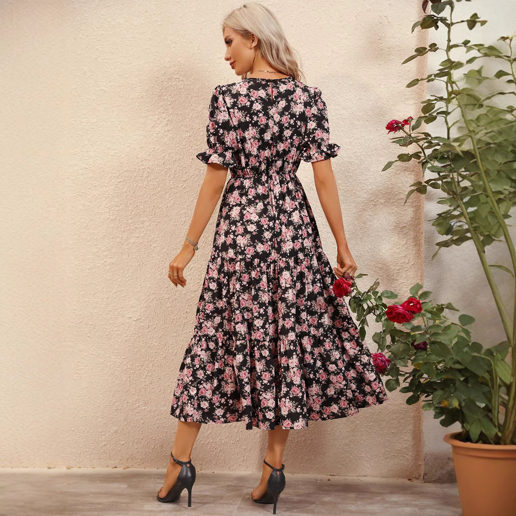 Robe maxi femme avec motifs floraux et ceinture à taille cinchable Chic und Stil
