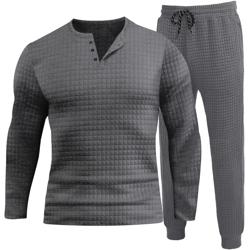 Three-piece set for men with textured long sleeve t-shirt and jogger pants Chic und Stil