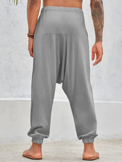 Casual harem pants for men with elastic waist and deep pockets Chic and Style
