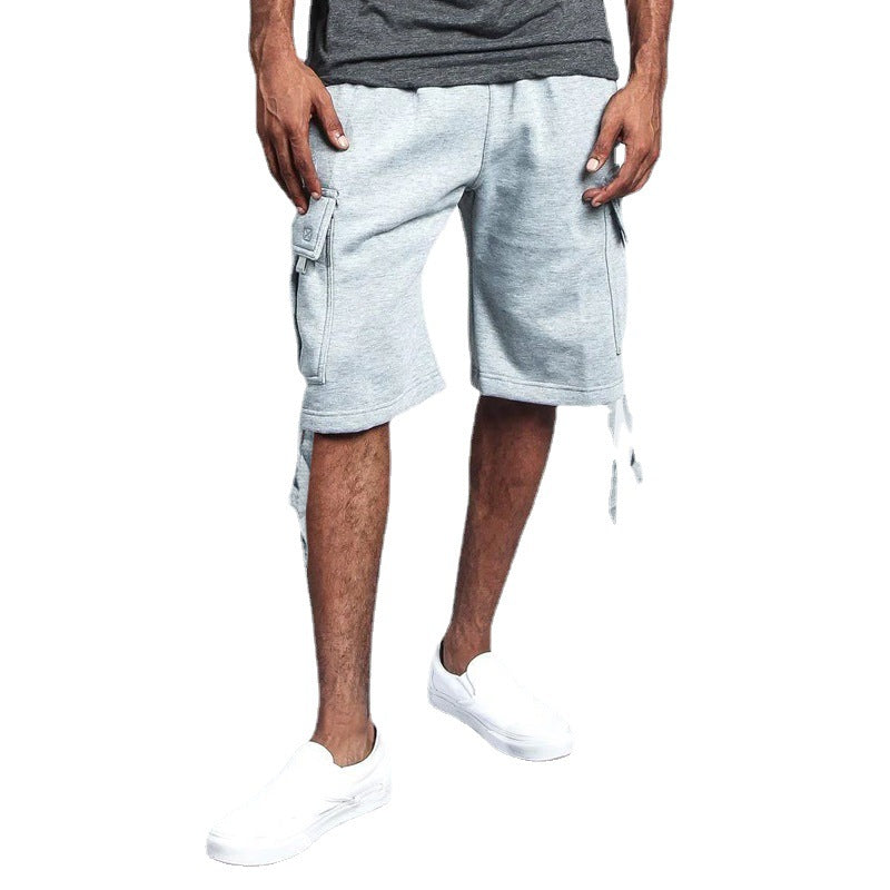 Shorts cargo pour hommes avec plusieurs poches pratiques et une taille élastique Chic und Stil