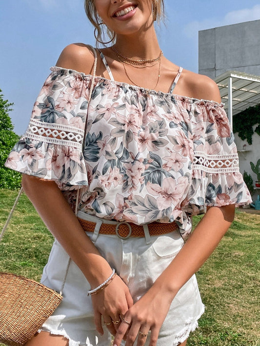 Blouse off-shoulder pour femmes avec des motifs floraux et des manches en dentelle Chic und Stil