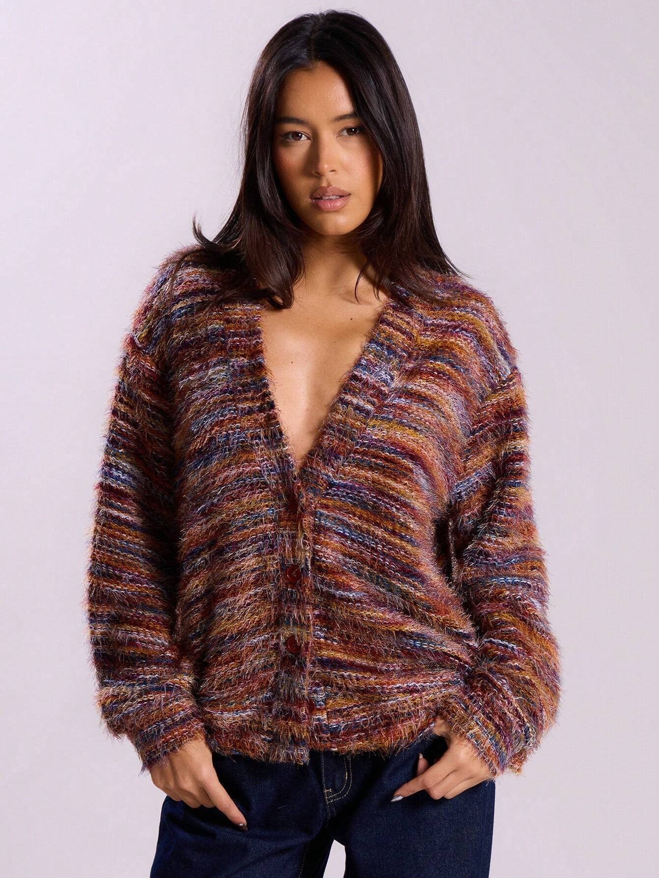 Cardigan décontracté pour femmes en tissu structuré pelucheux Chic und Stil