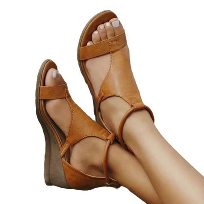 Sandales à talons compensés pour femmes avec des brides réglables et une technologie de semelle confortable Chic und Stil