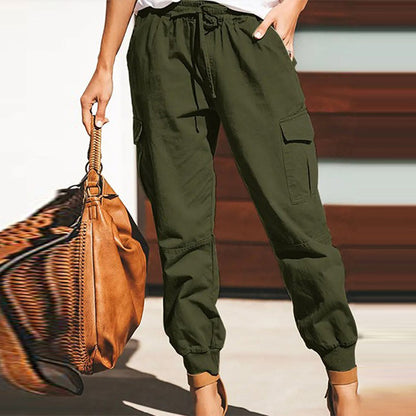 Pantalon cargo pour femme avec taille élastique et poches pratiques Chic und Stil