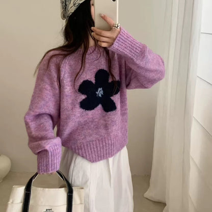 Pull femme avec design floral et matériau à poils longs Chic und Stil