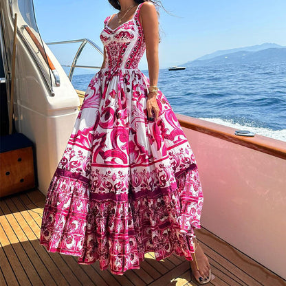 Robe maxi élégante pour dames avec un design de volants ludique et des motifs luxuriants Chic und Stil