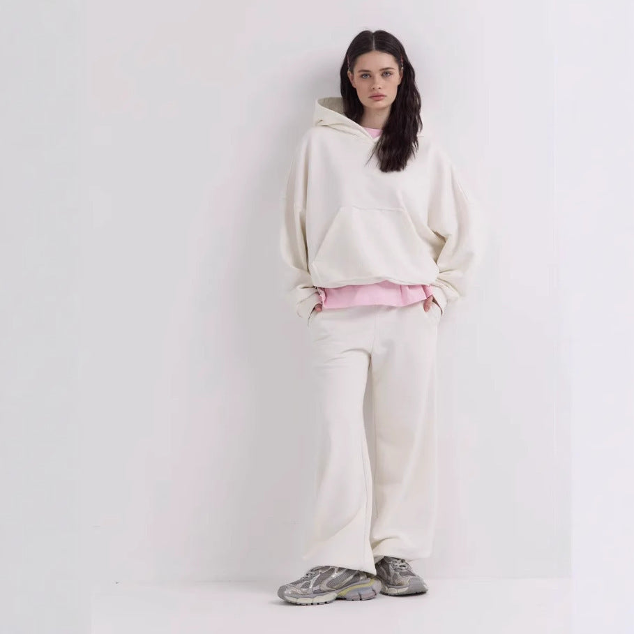 Oversized hoodie and chic and stylish puff pants