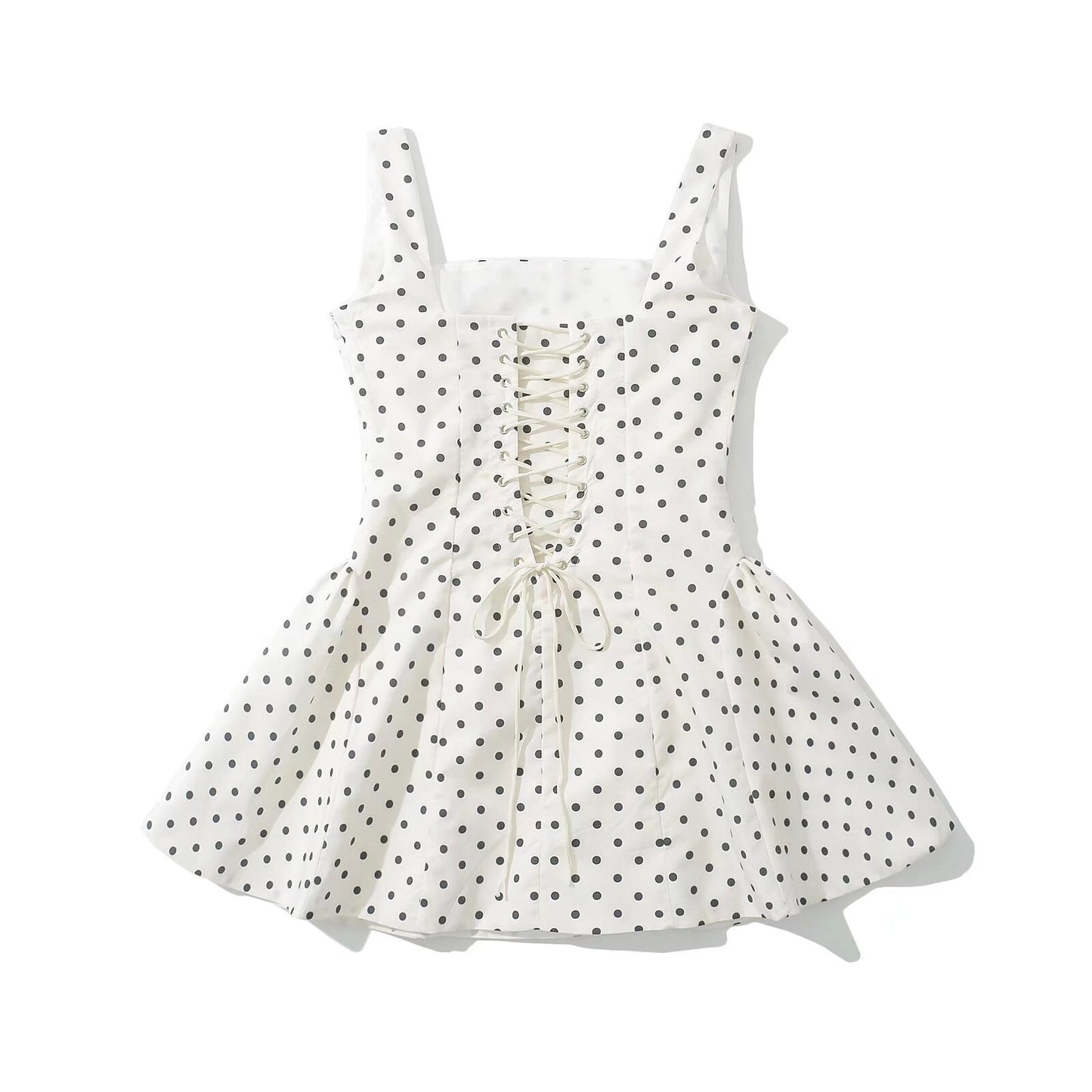 Robe courte pour femmes avec un motif à pois ludique et une coupe élégante Chic und Stil