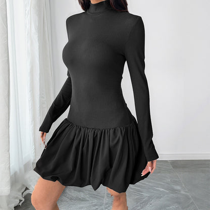 Robe ajustée pour femmes avec col montant et jupe volumineuse Chic und Stil