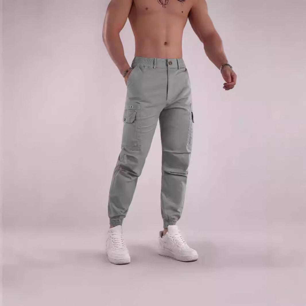 Men's cargo pants with functional pockets and elastic waist Chic und Stil