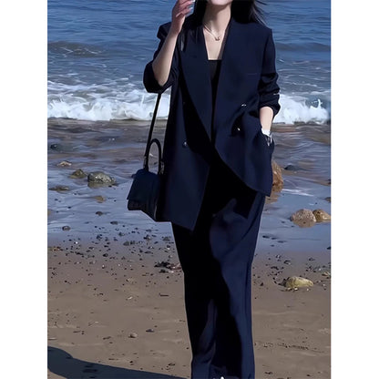 Costume ajusté double boutonnage pour femmes Chic und Stil