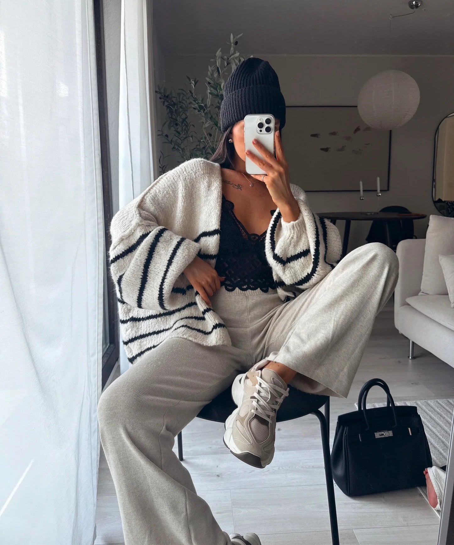 Dames pull long oversized avec design rayé et manches volumineuses Chic und Stil