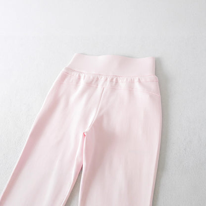 Women’s flared lounge pants with a high waist and practical side pockets Chic and Style