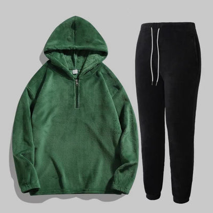 Soft fleece hooded sweatshirt and jogging pants set for women Chic und Stil