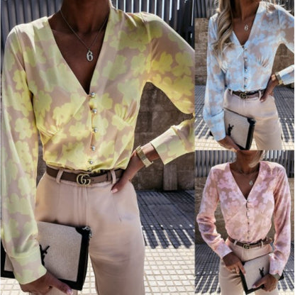 Chemisier femme avec imprimé floral et patte de boutonnage Chic und Stil