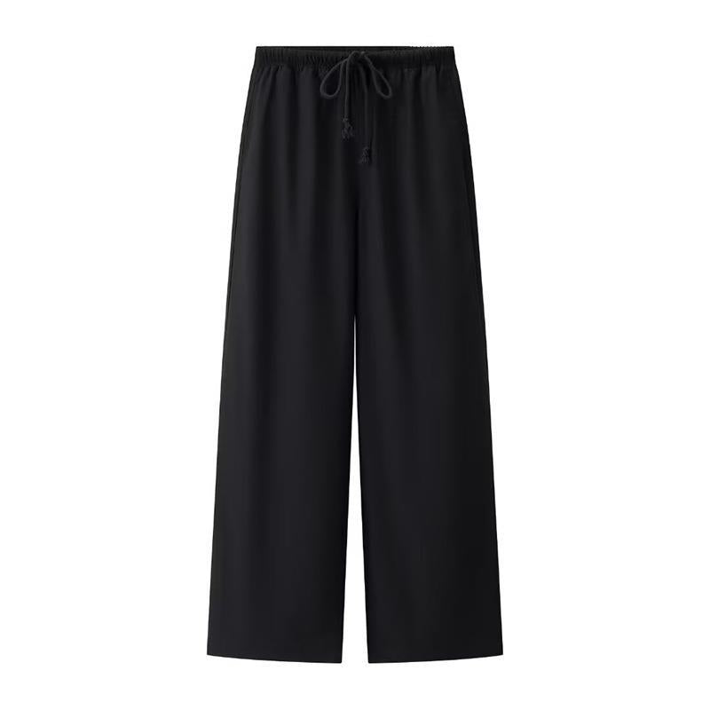 Leisure pants for women with a wide cut and comfortable elastic waistband Chic and Style