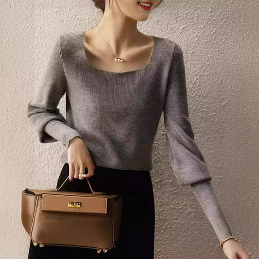 Pull en maille élégant pour femmes avec un joli décolleté carré et une coupe ample Chic und Stil