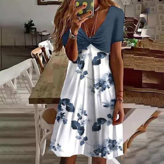 Women's Floral Print A-Line Dress with Ruched Top Chic und Stil