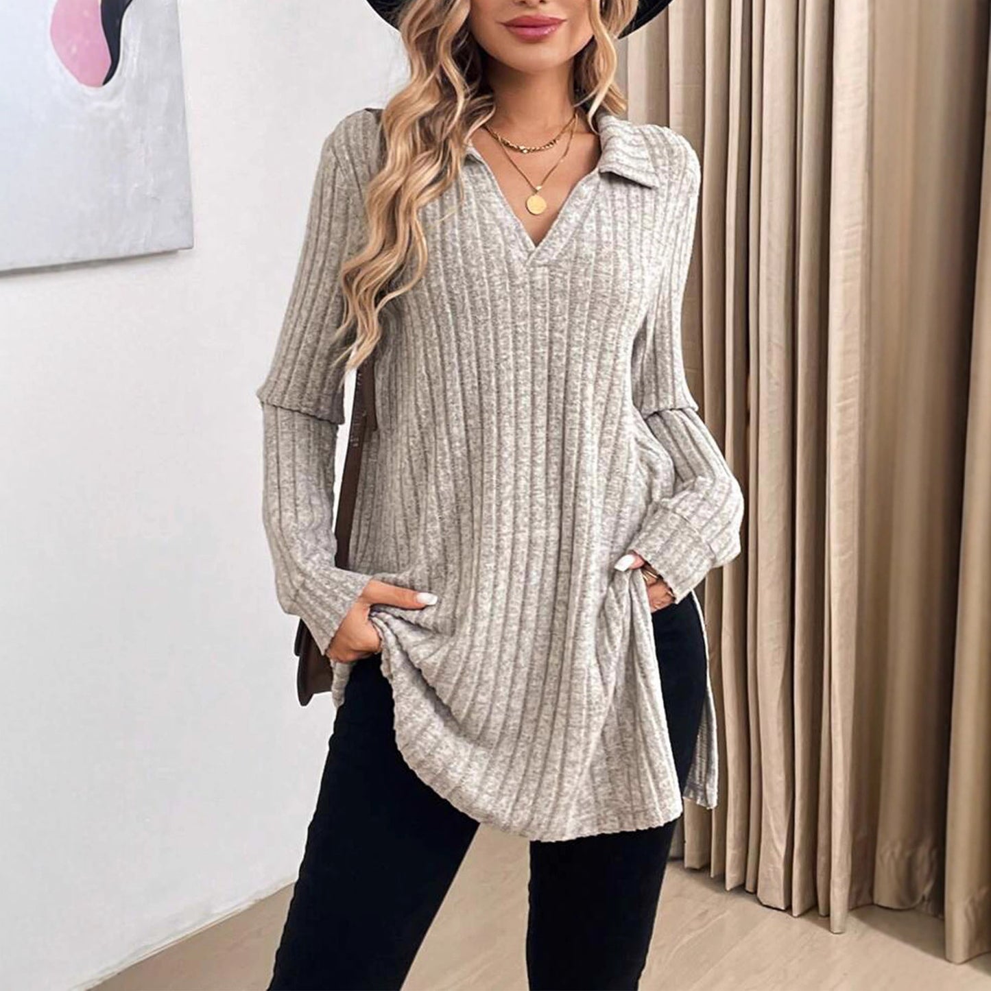 Trendy women's V-neck pullover shirt with collar Chic and Style