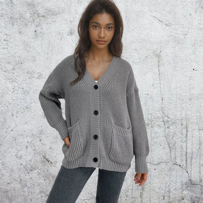 Dames gros tricot cardigan avec poches et détails de boutons Chic und Stil