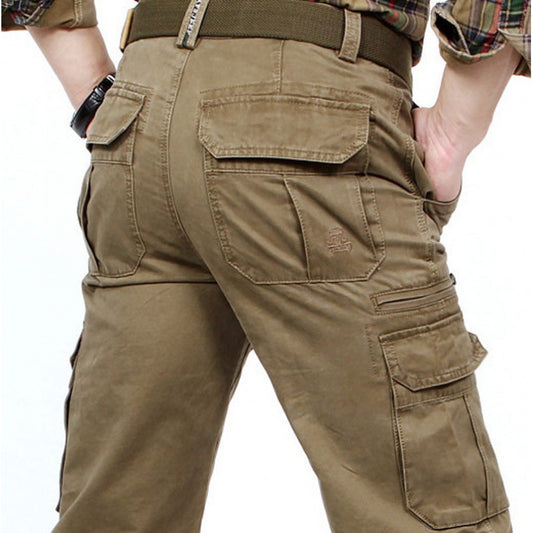 Men's cargo pants with many uses and several pockets Chic and Style