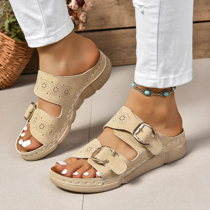 Sandales confortables pour femmes avec fermeture à double sangle et technologie moderne de semelle intérieure Chic und Stil