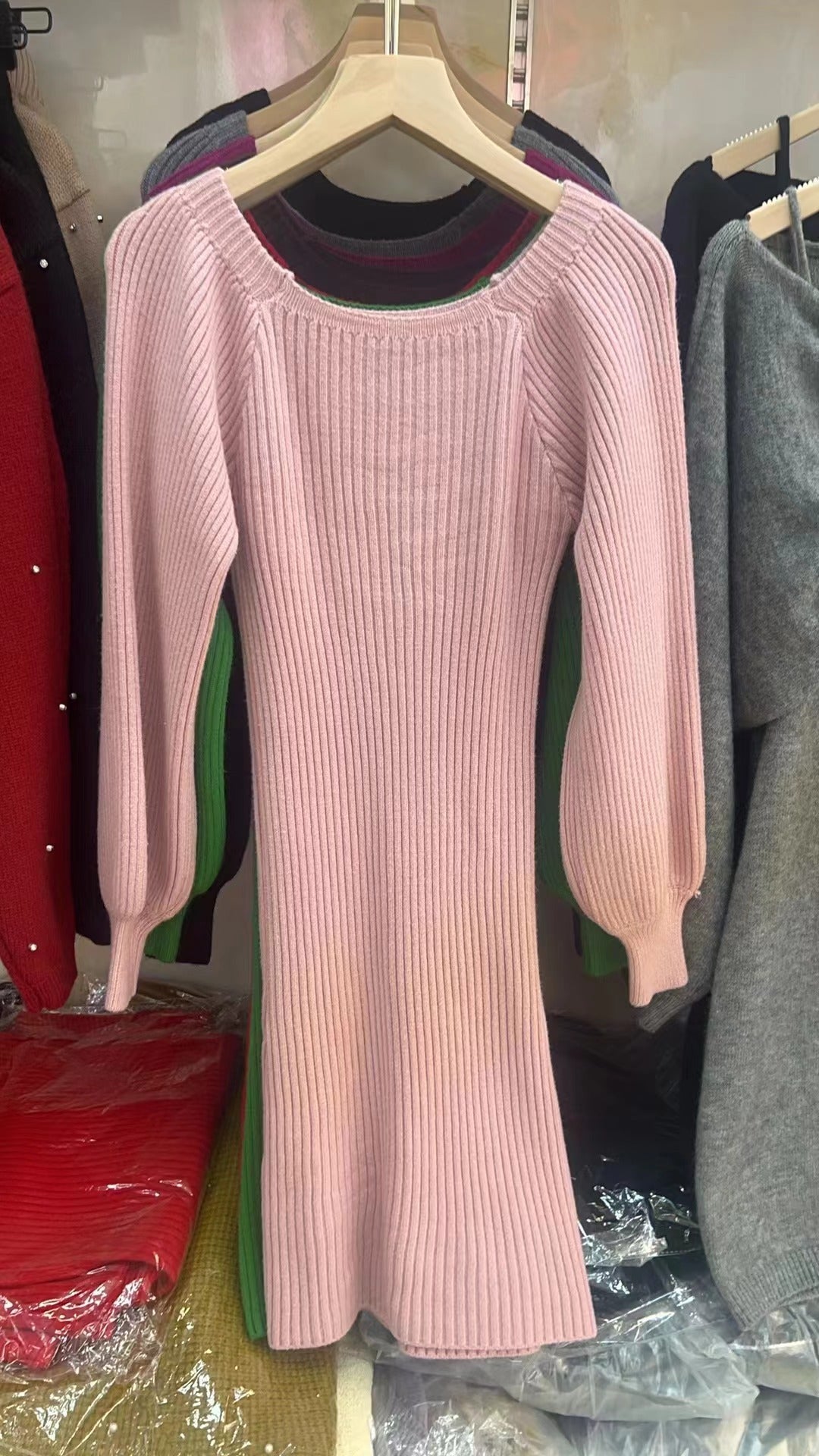 Robe en tricot pour femmes avec motif structuré et manches volumineuses Chic und Stil