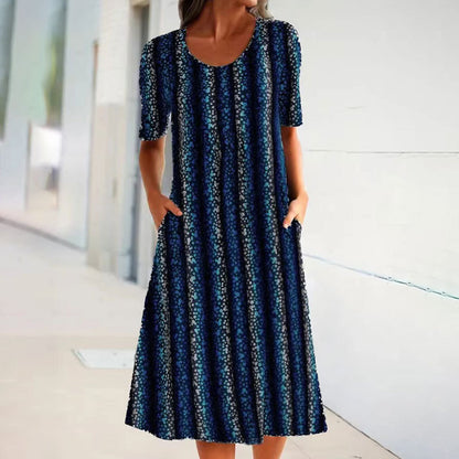 Robe midi pour femmes avec un motif à rayures florales et des poches latérales pratiques Chic und Stil
