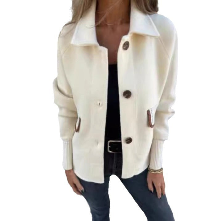Women's comfortable cardigan jacket with buttons, chic and stylish