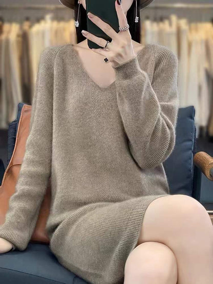 Robe tricot confortable pour femmes avec décolleté en V et coupe décontractée Chic und Stil