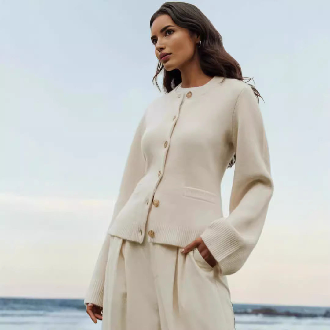 Dames élégant gilet en tricot avec détails de bouton et poches pratiques Chic und Stil