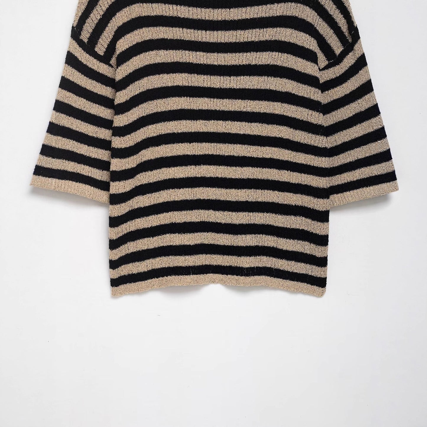 Pull en tricot pour femmes avec un motif rayé élégant et un matériau doux Chic und Stil
