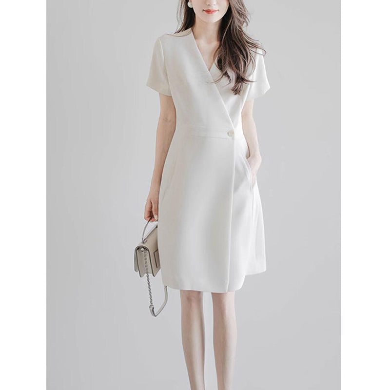 Robe enroulée élégante pour femmes avec poches Chic und Stil