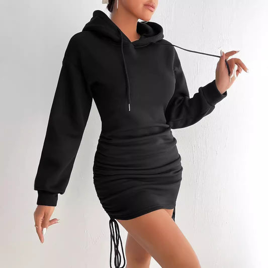 Robe à capuche pour femmes avec design de fronces latérales et cordon ajustable Chic und Stil