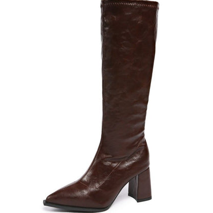 Bottes à la mode pour femmes avec un talon bloc et une pointe effilée Chic und Stil