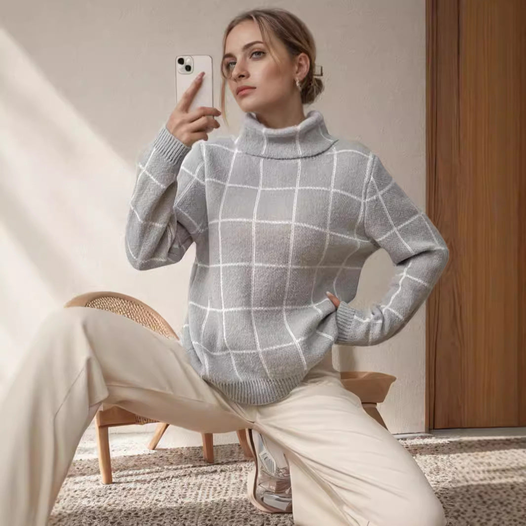 Pull en gros tricot pour femmes avec un motif à carreaux moderne et un col montant Chic und Stil
