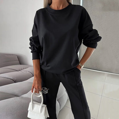Dames ensemble décontracté ample avec un élégant sweat bleu et un pantalon palazzo Chic und Stil