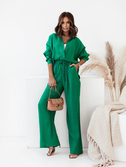 Women Two-Piece Casual Set with a Relaxed Cut Top and Loose Pants Chic und Stil