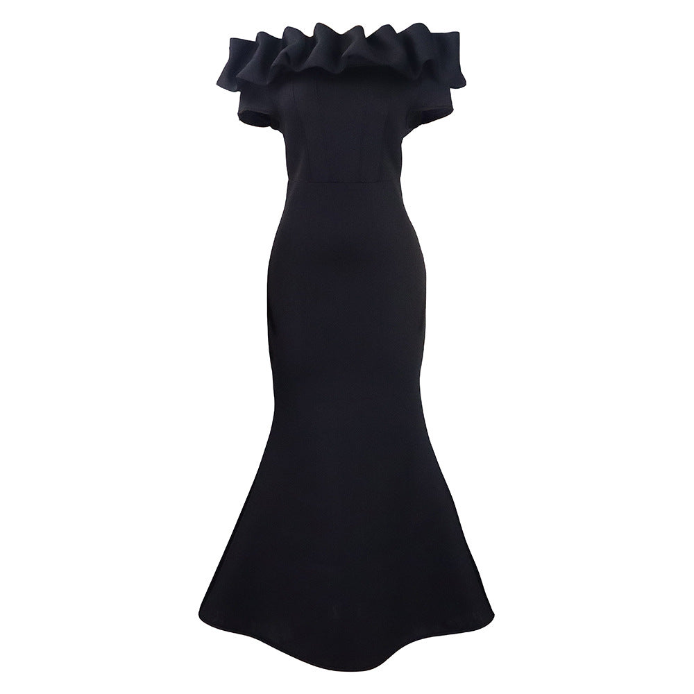 Robe de soirée ajustée pour femmes avec col voluminueux en flounces Chic und Stil