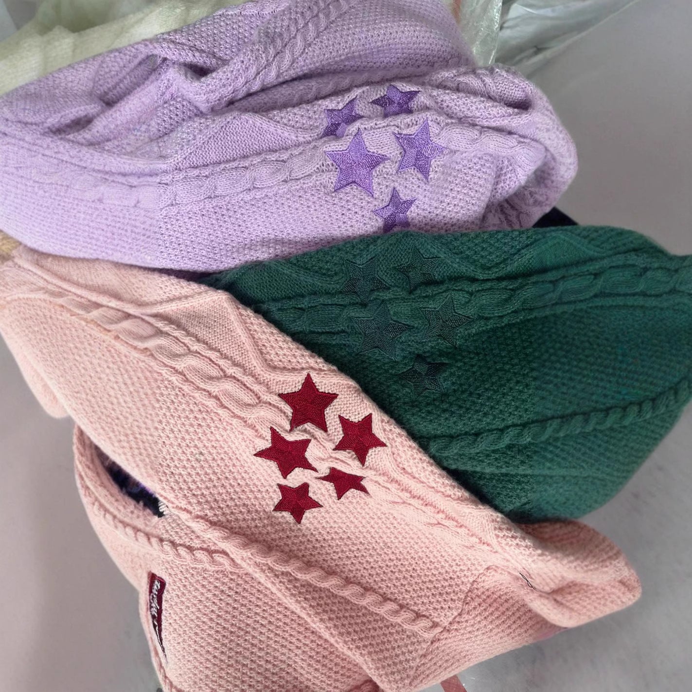 Dame cardigan avec un design étoilé élaboré Chic und Stil