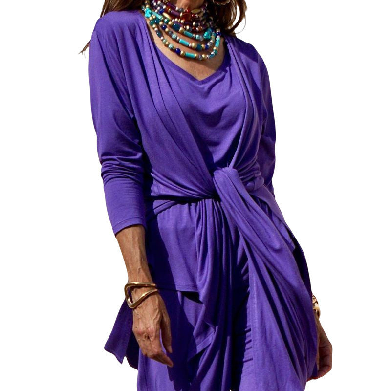 Casual set for women consisting of a long sleeve top and wide leg pants Chic und Stil