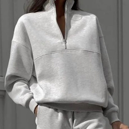 Women's high collar pullover with half zipper Chic und Stil