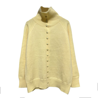 Dames Cardigan en tricot de haute qualité avec col montant et détails de boutons Chic und Stil