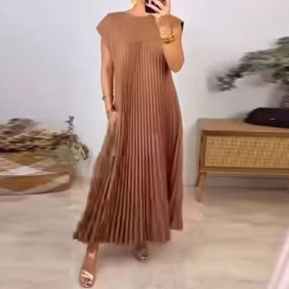 Robe maxi pour femmes avec des détails plissés et des poches latérales Style et élégance